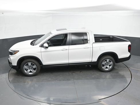 New 2025 Honda Ridgeline RTL image 35