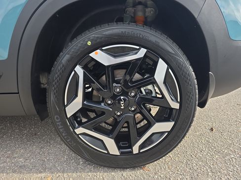 New 2026 Kia Seltos SX image 34