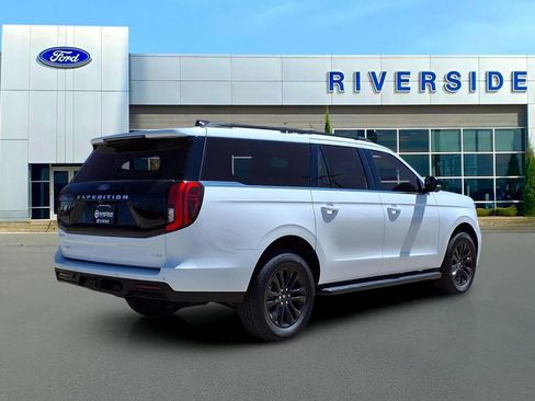 New 2026 Ford Expedition Max Active AWD/4WD image 7