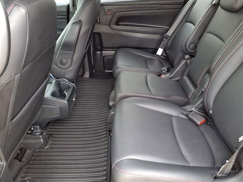 Certified 2024 Honda Odyssey Sport image 11