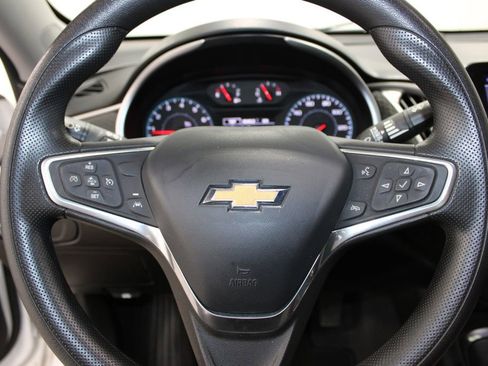 Used 2023 Chevrolet Malibu LT image 27