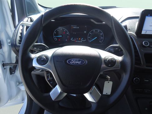 Used 2020 Ford Transit Connect XLT FWD image 12