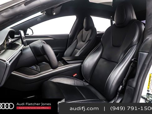 Used 2022 Tesla Model S Plaid image 17
