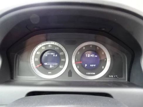 Used 2010 Volvo XC60 T6 image 34