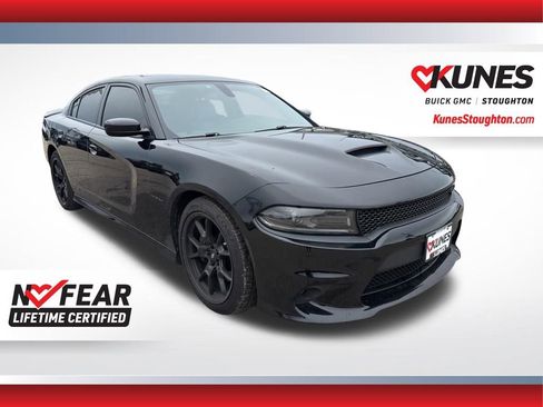 Used 2022 Dodge Charger R/T w/ Performance Handling Group RWD image 1