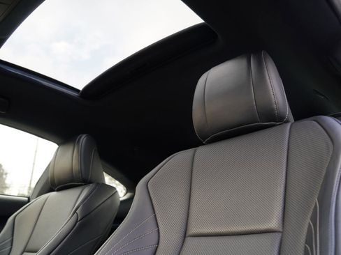 Used 2015 Lexus RC 350 w/ F Sport w/Summer Tires image 22