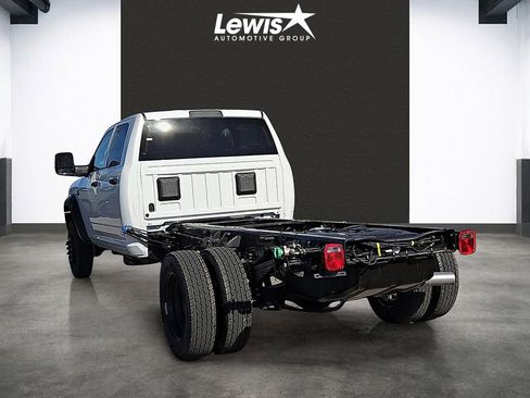 New 2026 RAM 5500 Tradesman image 3