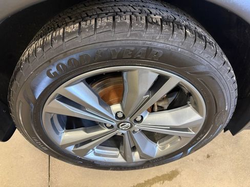Used 2019 Nissan Murano Platinum w/ Cargo Package AWD/4WD image 15