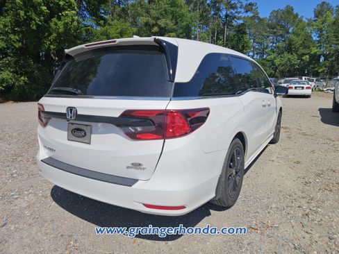 Certified 2024 Honda Odyssey Sport image 7