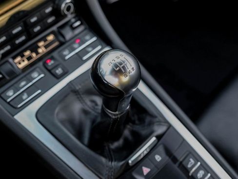 Used 2019 Porsche 718 Cayman image 20