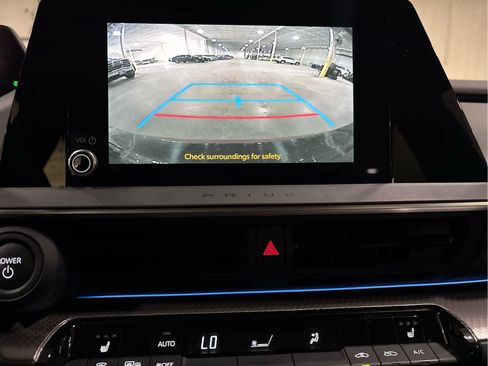 Certified 2025 Toyota Prius XLE FWD image 10