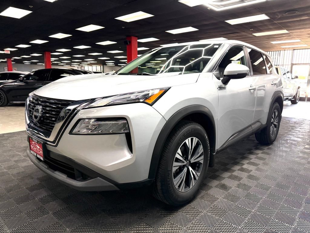 Used 2022 Nissan Rogue SV FWD image 7