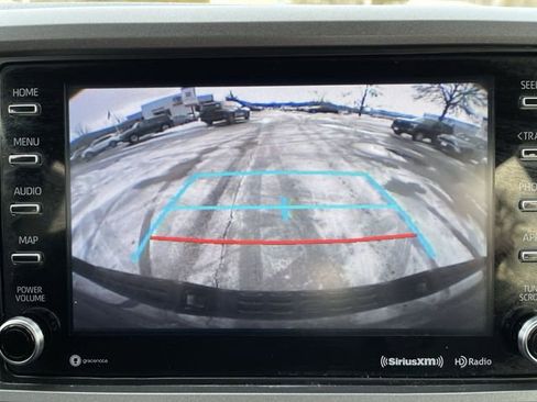 Certified 2021 Toyota Tacoma TRD Off-Road image 17