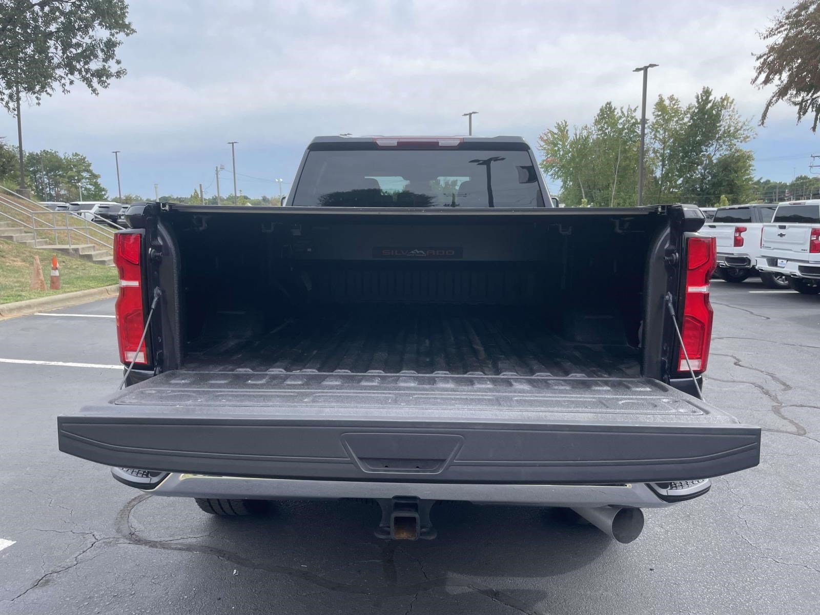 Used 2024 Chevrolet Silverado 2500 LTZ AWD/4WD image 8