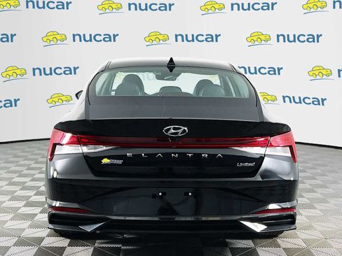 Certified 2023 Hyundai Elantra Limited image 6
