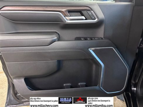 Used 2022 Chevrolet Silverado 1500 LT Trail Boss image 9