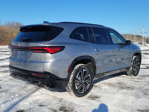 New 2026 Buick Enclave Sport Touring w/ Super Cruise Package image 7