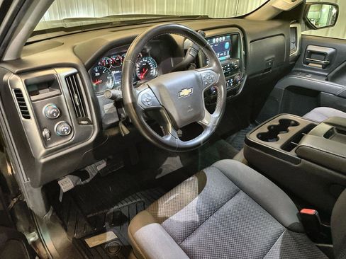 Used 2018 Chevrolet Silverado 1500 LT w/ All Star Edition image 10