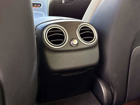 Used 2021 Mercedes-Benz C 300 Sedan image 14