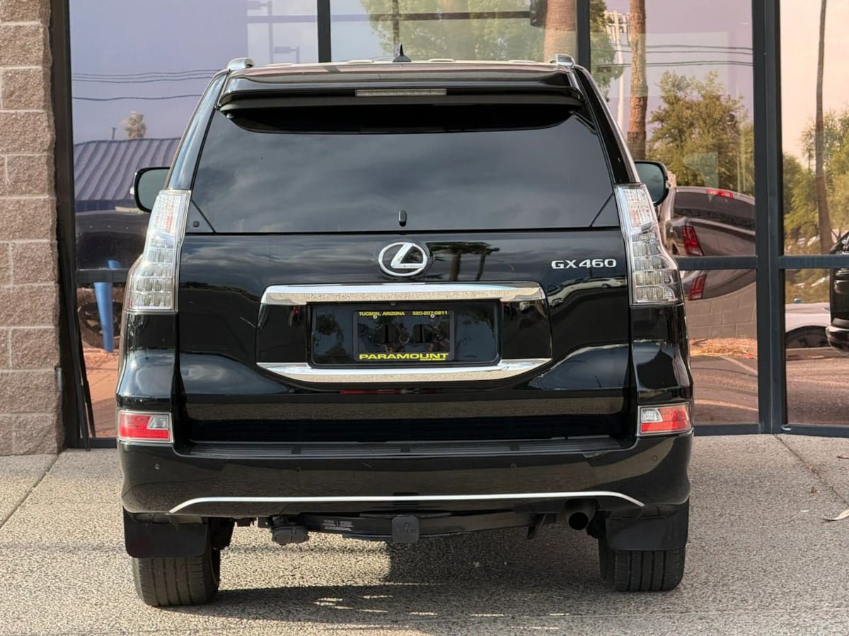 Used 2014 Lexus GX 460 w/ Premium Package AWD/4WD image 9