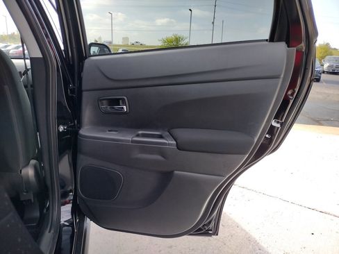 New 2025 Mitsubishi Outlander Sport LE image 28