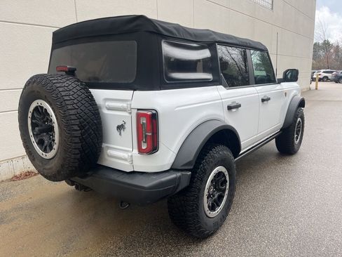 Certified 2022 Ford Bronco Badlands w/ Sasquatch Package image 8