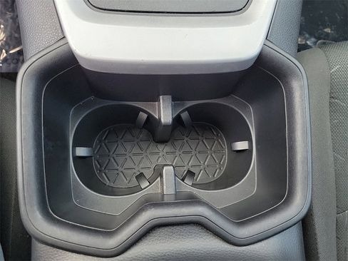 Used 2024 Toyota RAV4 XLE image 15