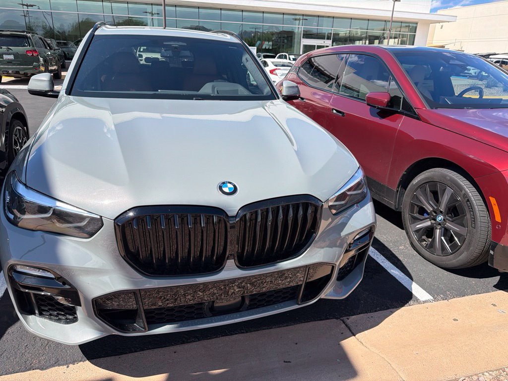 Used 2021 BMW X5 xDrive40i w/ M Sport Package AWD/4WD image 3