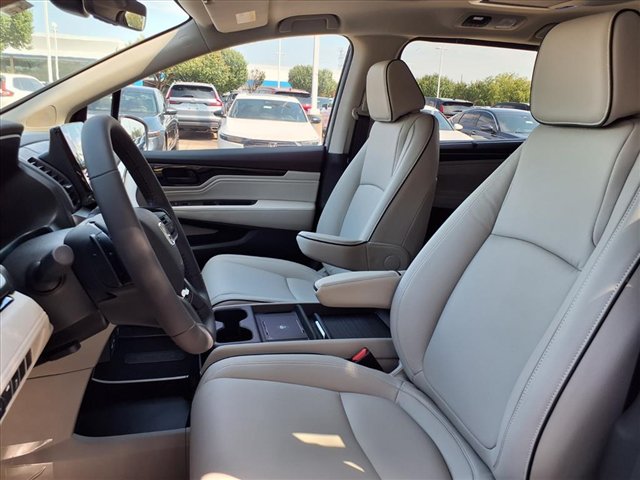 New 2026 Honda Odyssey Elite image 8