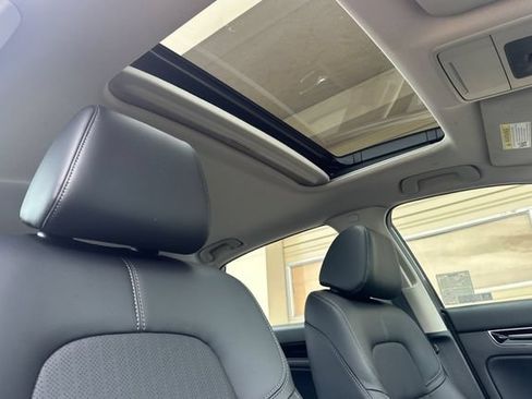 Used 2023 Honda Civic Touring image 19