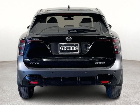 New 2026 Nissan Kicks S image 7
