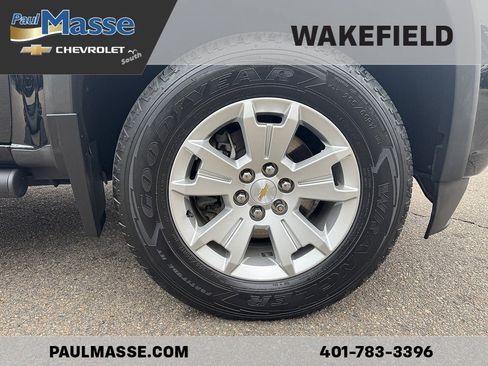 Used 2022 Chevrolet Colorado LT w/ LT Convenience Package AWD/4WD image 18