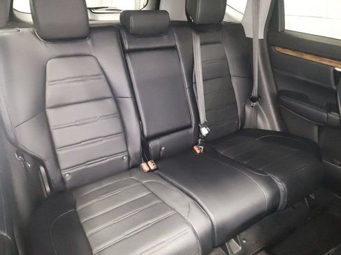 Used 2018 Honda CR-V Touring image 9
