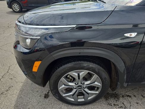Certified 2024 Kia Seltos LX AWD/4WD image 10