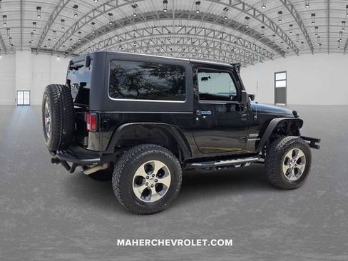Used 2015 Jeep Wrangler Sport w/ Connectivity Group image 7