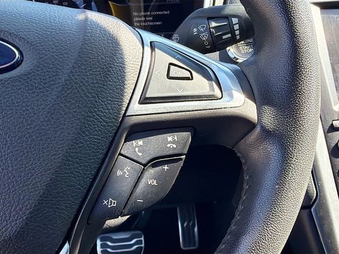 Used 2016 Ford Fusion Titanium image 33