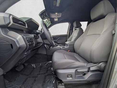Used 2025 Toyota Tacoma SR5 image 15