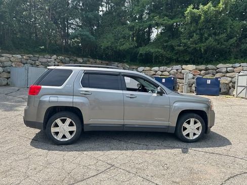 Used 2012 GMC Terrain SLE w/ Convenience Package FWD image 6