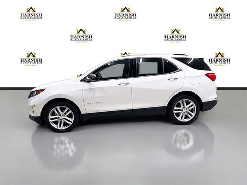 Used 2018 Chevrolet Equinox Premier image 8