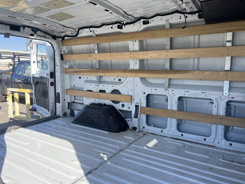 Used 2018 Ford Transit 250 130 Low Roof w/ Exterior Upgrade Package RWD image 14