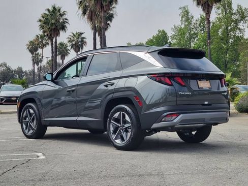 New 2026 Hyundai Tucson SEL AWD/4WD image 3