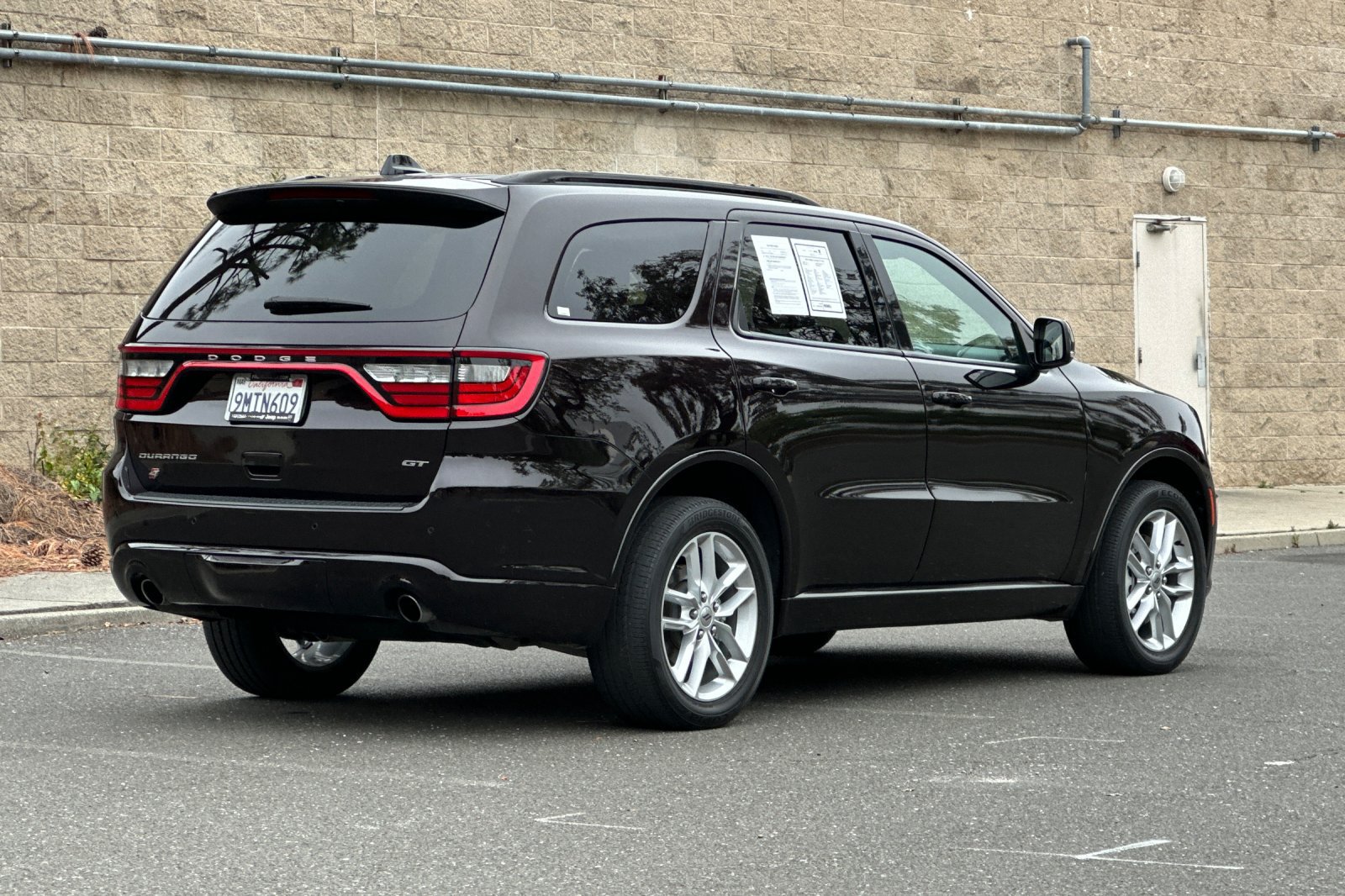 Used 2024 Dodge Durango GT AWD/4WD image 3