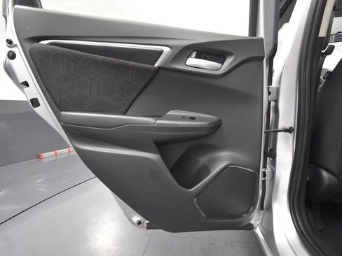 Used 2016 Honda Fit EX image 36