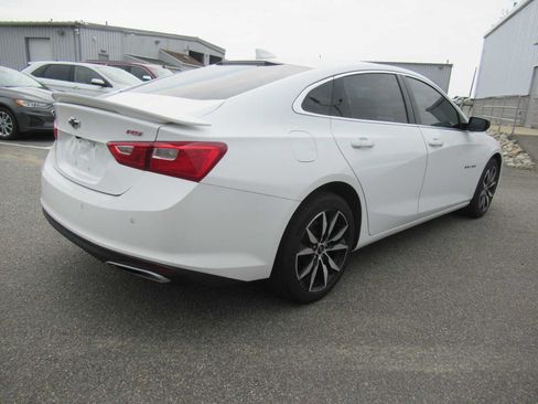 Used 2024 Chevrolet Malibu RS FWD image 5