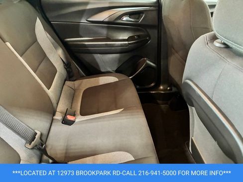 Used 2023 Chevrolet TrailBlazer LS FWD image 18