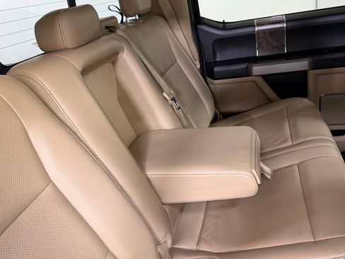 Used 2017 Ford F350 Lariat AWD/4WD image 40