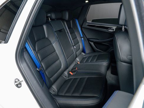 New 2026 Porsche Macan S AWD/4WD image 43