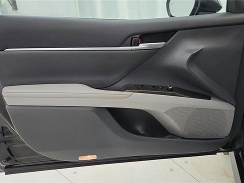 Used 2023 Toyota Camry XLE w/ Navigation Package image 22