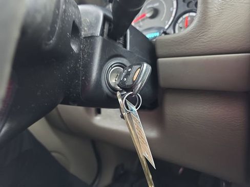 Used 2006 Jeep Liberty Sport image 24