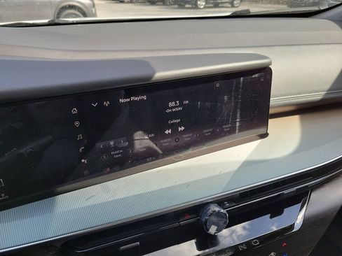 New 2025 Nissan Murano SL image 32